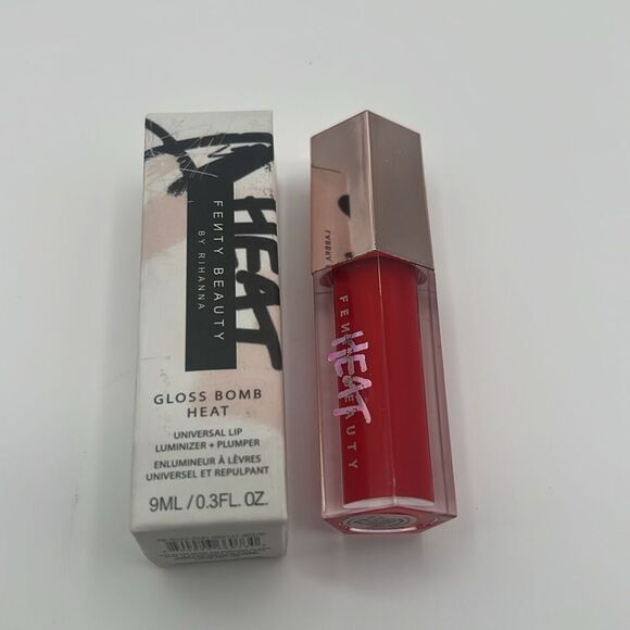 BNWT - FENTY BEAUTY GLOSS BOMB HEAT UNIVERSAL LUMINIZER AND PLUMPER - HOT CHERRY - Picture 4 of 5